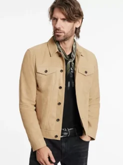 ANDREW TRUCKER
