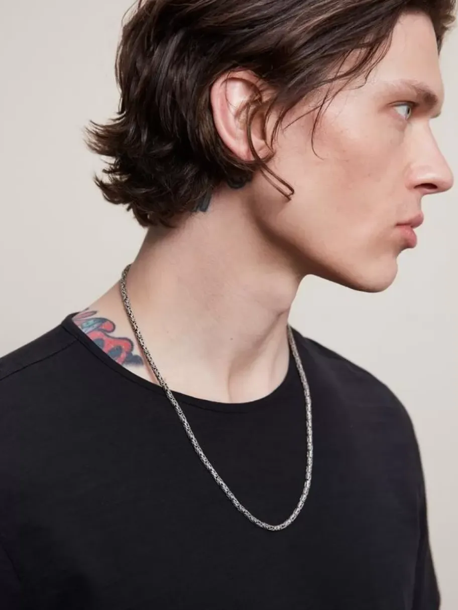 CHAIN NECKLACE