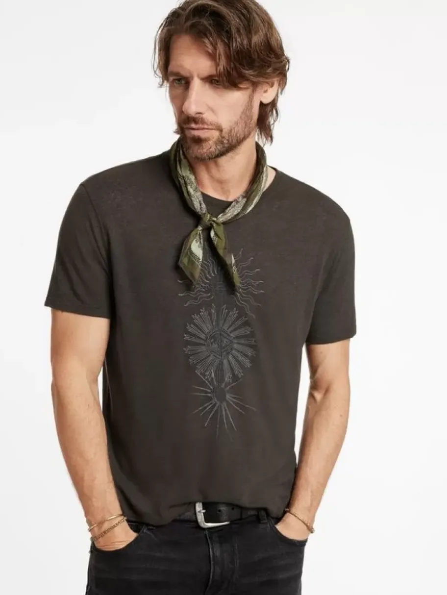 DAGGER TEE