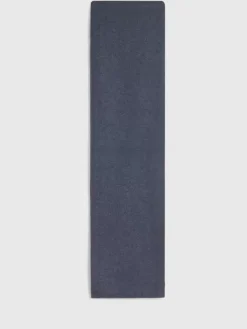 MARCUS SCARF