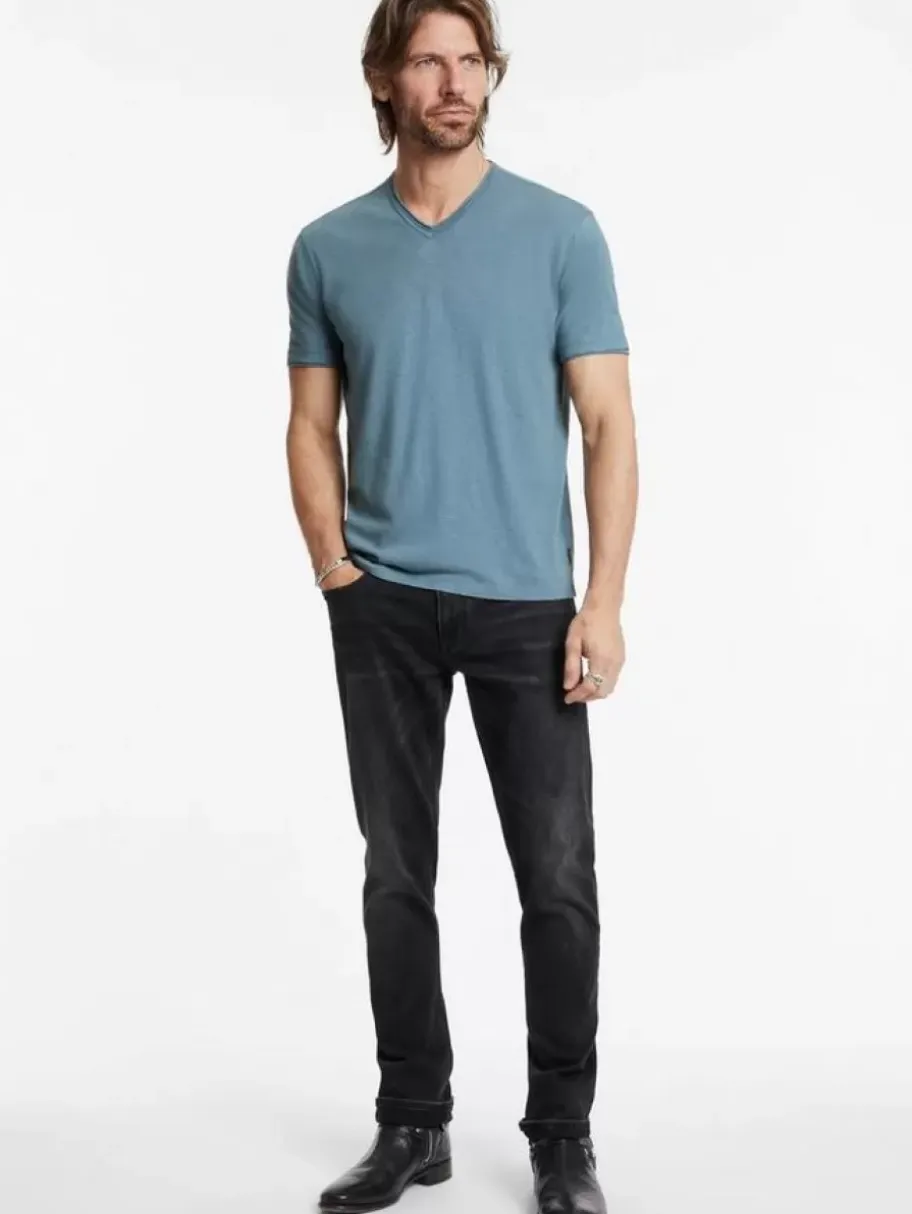 MILES V-NECK