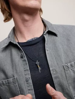 NAIL PENDANT NECKLACE
