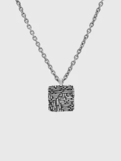 PENDANT NECKLACE