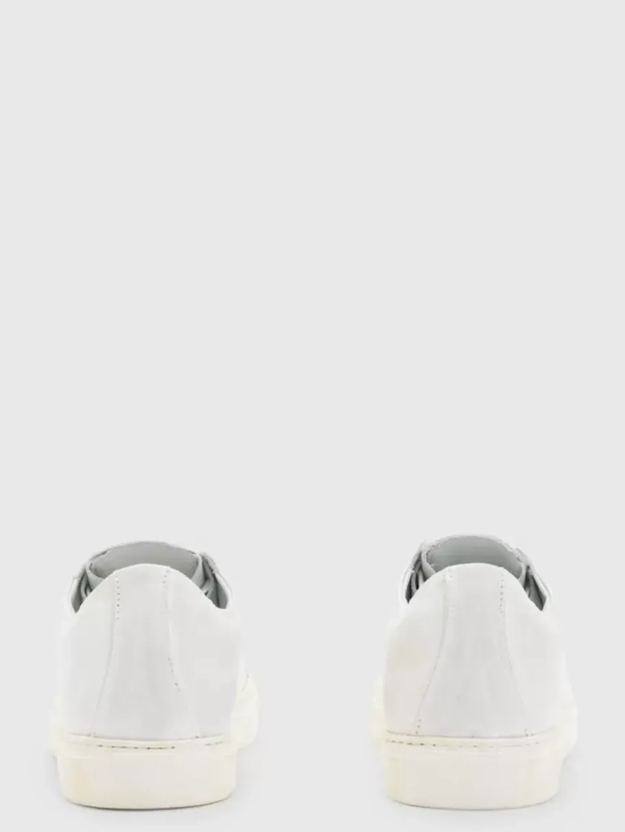 REED LOW TOP SNEAKER