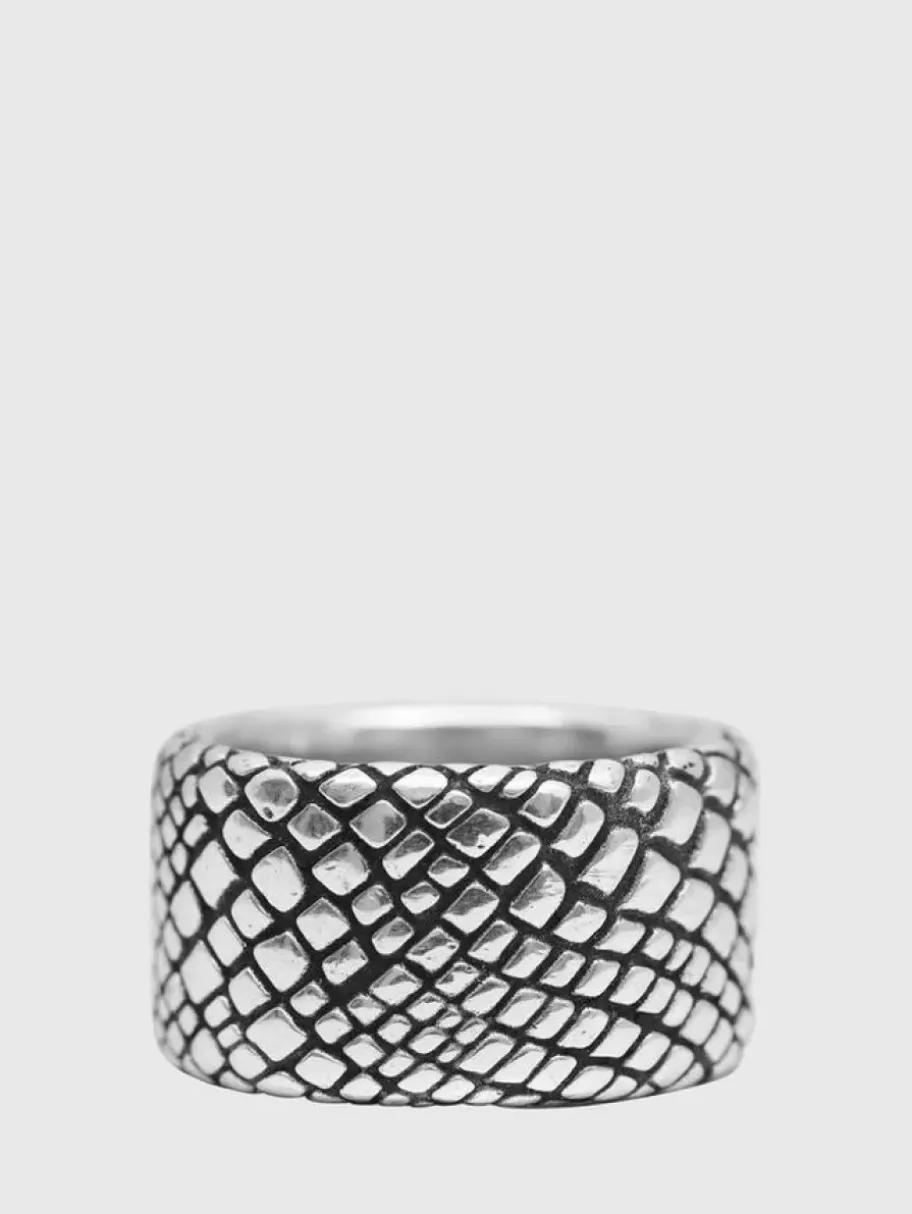SNAKESKIN BAND RING