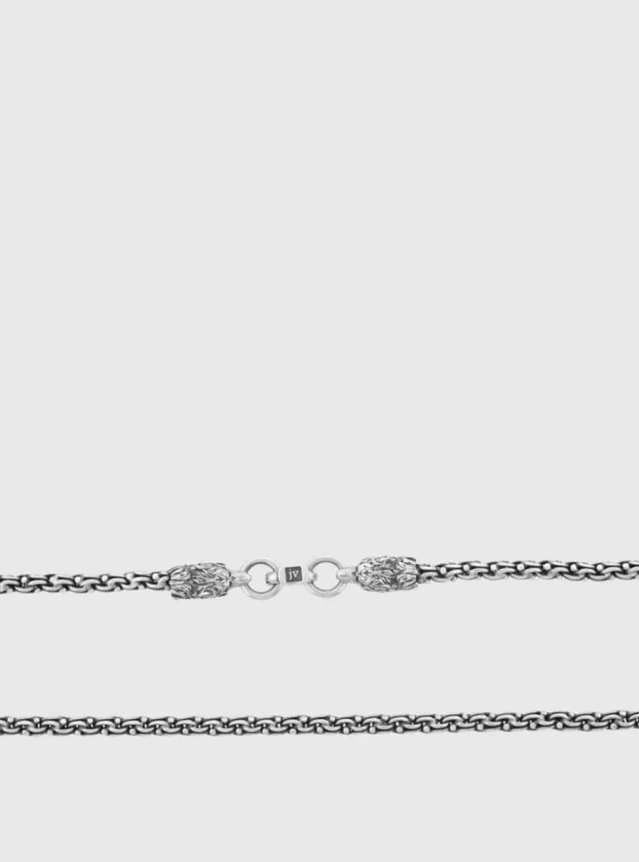 WOLF CHAIN NECKLACE